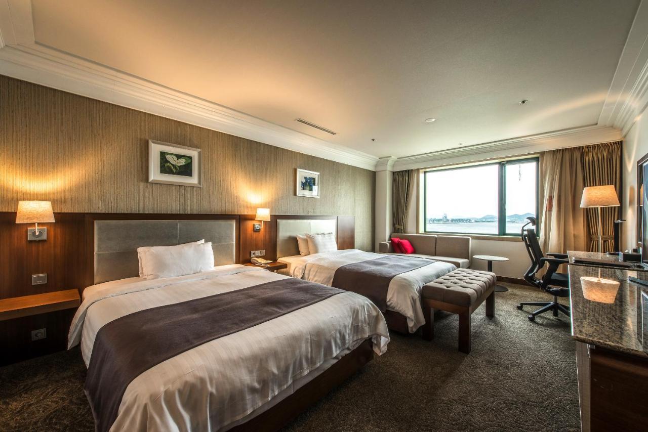 Shangria Beach Tourist Hotel Мокпо Экстерьер фото