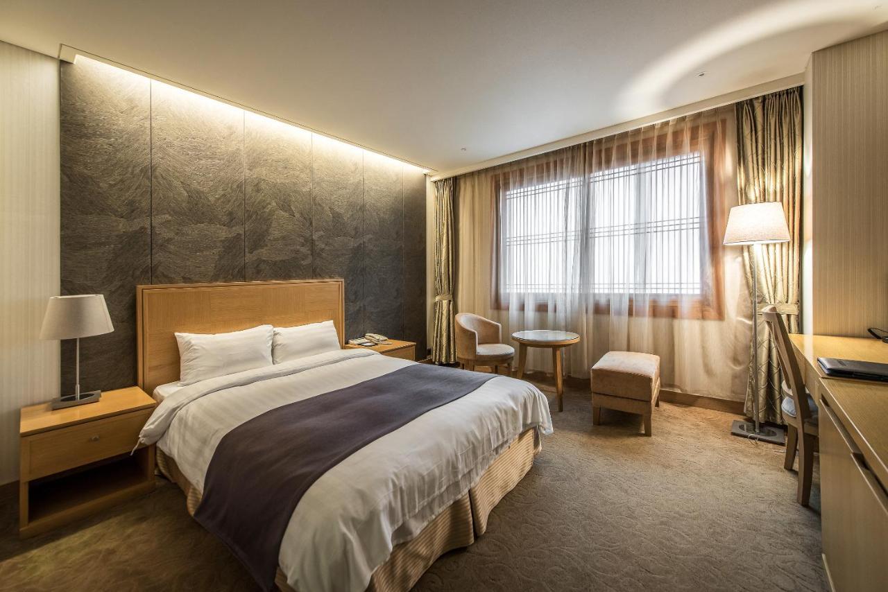 Shangria Beach Tourist Hotel Мокпо Экстерьер фото
